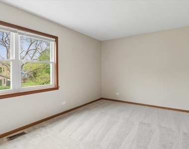 1440 Carleton Avenue - Photo Thumbnail 8