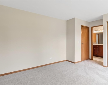 1440 Carleton Avenue - Photo Thumbnail 9