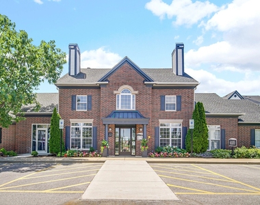 224 Bach Court - Photo Thumbnail 17