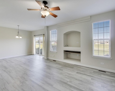 23927 Mcmullin Circle - Photo Thumbnail 2