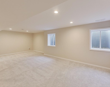 23927 Mcmullin Circle - Photo Thumbnail 20