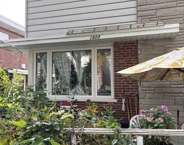 1823 W Hood Avenue - Photo Thumbnail 2