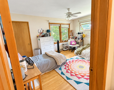 442 N Evergreen Avenue - Photo Thumbnail 7