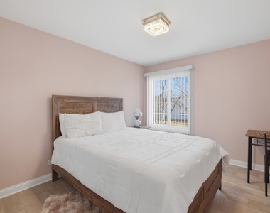 1107 Popes Creek Circle - Photo Thumbnail 13