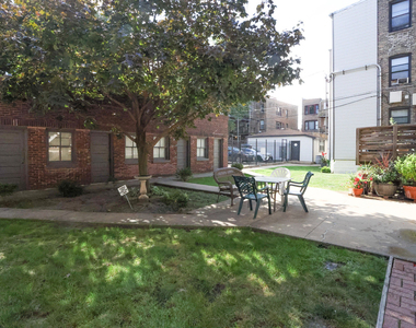 901 W Sheridan Road - Photo Thumbnail 18