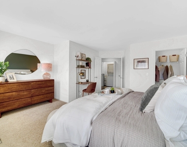433 Chopin Court - Photo Thumbnail 11