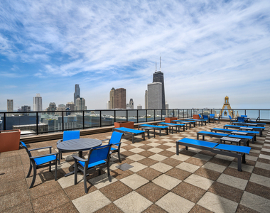 401 E Ontario Street - Photo Thumbnail 25