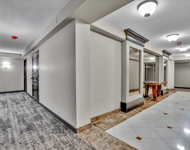 10 E Ontario Street - Photo Thumbnail 12