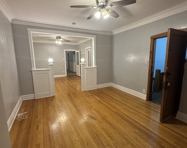 5752 S Whipple Street - Photo Thumbnail 12