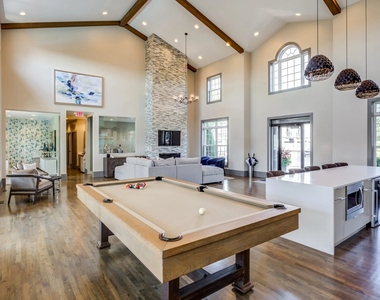 336 Schubert Court - Photo Thumbnail 23