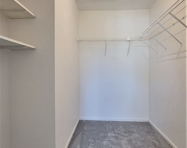 2820 Dundee Road - Photo Thumbnail 2