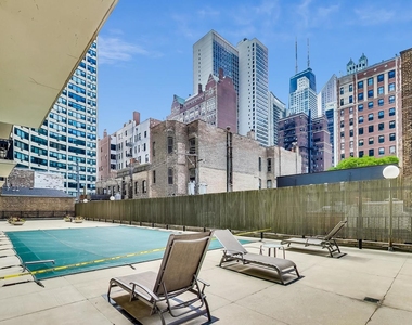 71 E Division Street - Photo Thumbnail 27