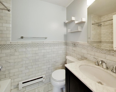71 E Division Street - Photo Thumbnail 19