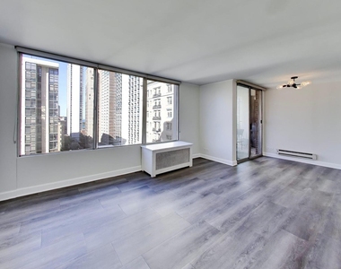 71 E Division Street - Photo Thumbnail 9
