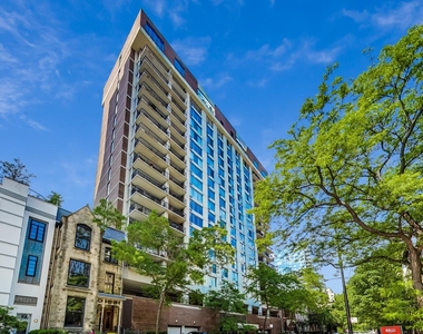 71 E Division Street - Photo Thumbnail 1