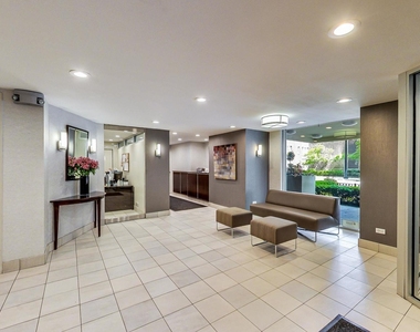 71 E Division Street - Photo Thumbnail 2