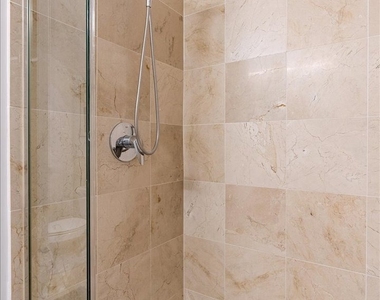550 N Saint Clair Street - Photo Thumbnail 17