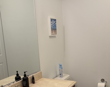 25 E Superior Street - Photo Thumbnail 8