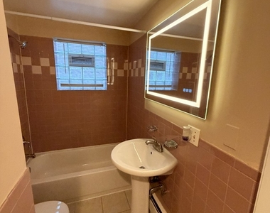 501 E 87th Street - Photo Thumbnail 4