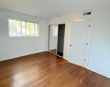 10115 Old Orchard Court - Photo Thumbnail 7