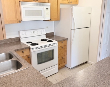 10115 Old Orchard Court - Photo Thumbnail 4