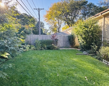 205 Glenview Road - Photo Thumbnail 16