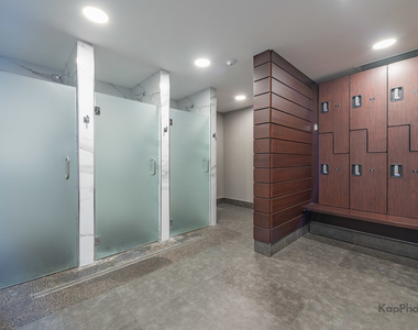 535 N Michigan Avenue - Photo Thumbnail 20
