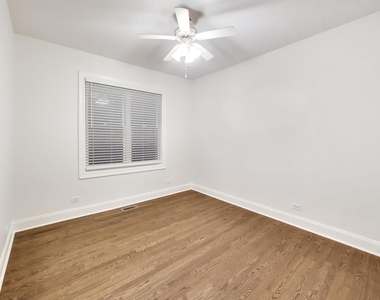 3928 N Greenview Avenue - Photo Thumbnail 17