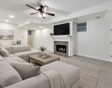 3928 N Greenview Avenue - Photo Thumbnail 35