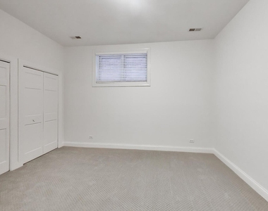 3928 N Greenview Avenue - Photo Thumbnail 24