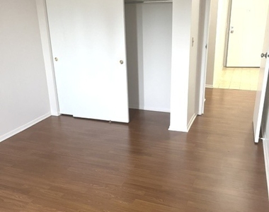 835 Pearson Street - Photo Thumbnail 9
