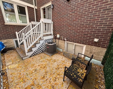 3325 N Racine Avenue - Photo Thumbnail 20