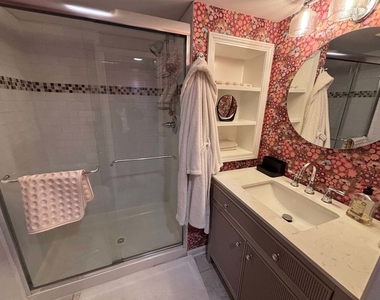 3325 N Racine Avenue - Photo Thumbnail 17