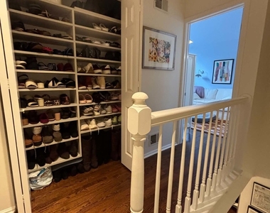3325 N Racine Avenue - Photo Thumbnail 14