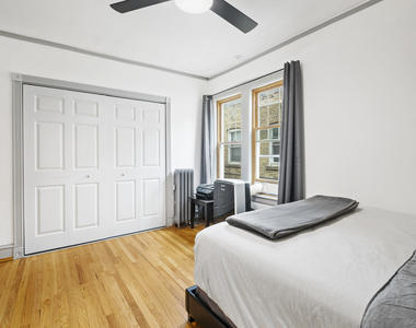 3819 N Sacramento Avenue - Photo Thumbnail 14