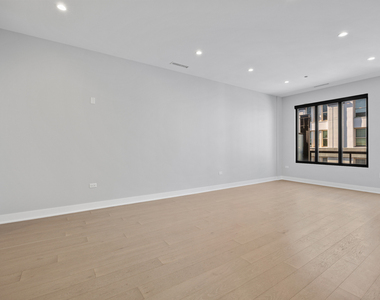 305 S Racine Avenue - Photo Thumbnail 7