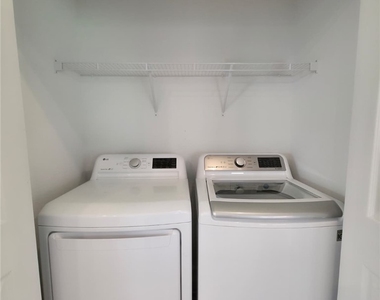 3614 Nw 43rd Street - Photo Thumbnail 16