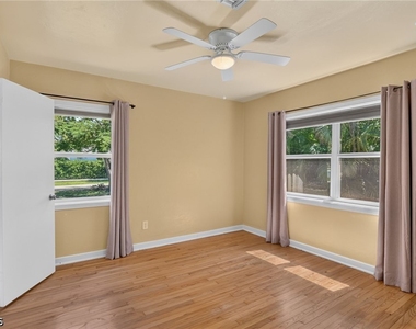 1484 Linhart Avenue - Photo Thumbnail 21