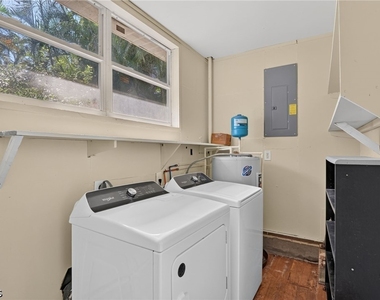 1484 Linhart Avenue - Photo Thumbnail 25