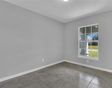 1736 Ne 1st Avenue - Photo Thumbnail 16