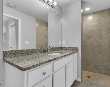 1736 Ne 1st Avenue - Photo Thumbnail 22