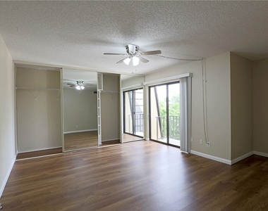 12367 Woodrose Court - Photo Thumbnail 13