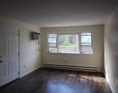 73 East Broadway - Photo Thumbnail 3