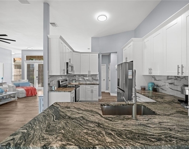 4804 Sw 23rd Avenue - Photo Thumbnail 18