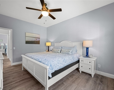 4804 Sw 23rd Avenue - Photo Thumbnail 30