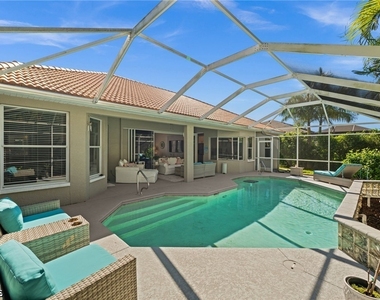 4804 Sw 23rd Avenue - Photo Thumbnail 2