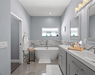 4804 Sw 23rd Avenue - Photo Thumbnail 24