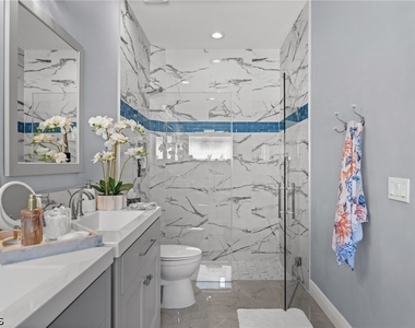 4804 Sw 23rd Avenue - Photo Thumbnail 23