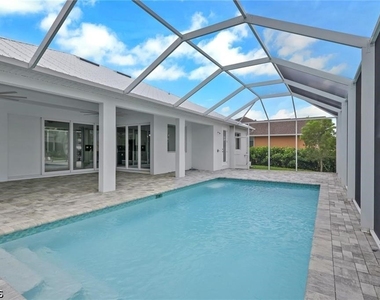 3818 Sw 17th Avenue - Photo Thumbnail 12