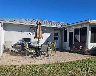 2248 Harvard Avenue - Photo Thumbnail 22
